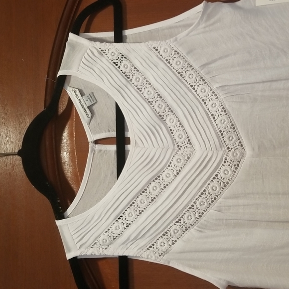 Fundamental Things sleeveless top blouse size S color white - Picture 2 of 14